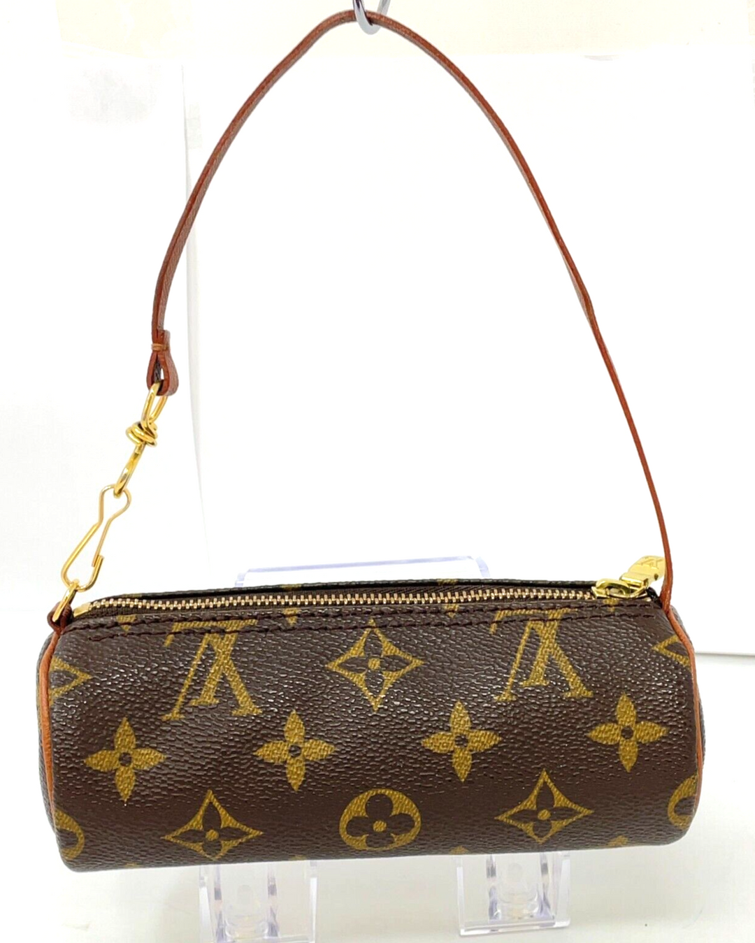 NEW ARRIVAL Louis Vuitton Monogram Papillion Pouch