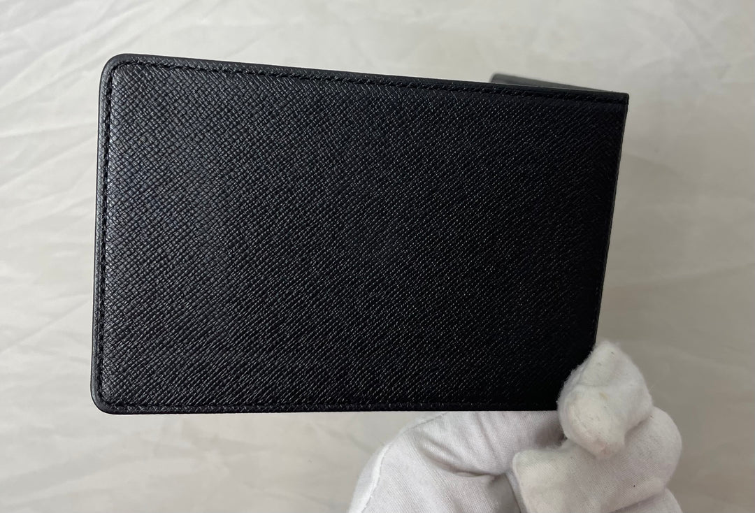 Louis Vuitton Taiga Leather Card Holder Wallet Case