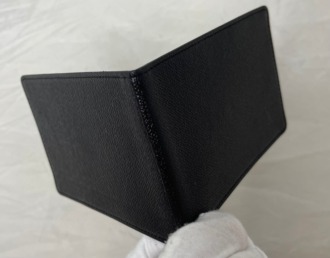 Louis Vuitton Black Taiga Leather Card Holder